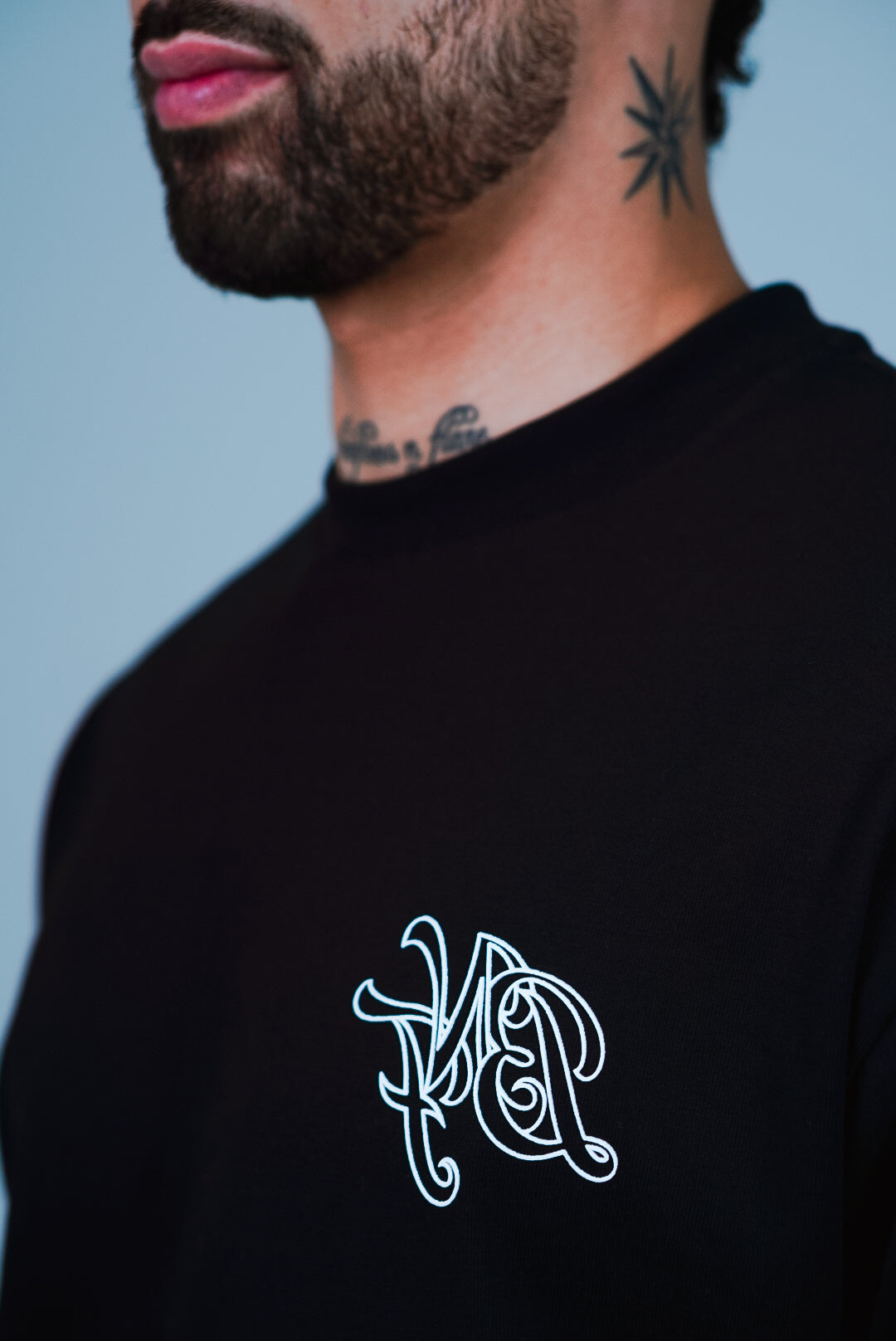 Camiseta BBBLUE Disciples Intertwined Negro Precio