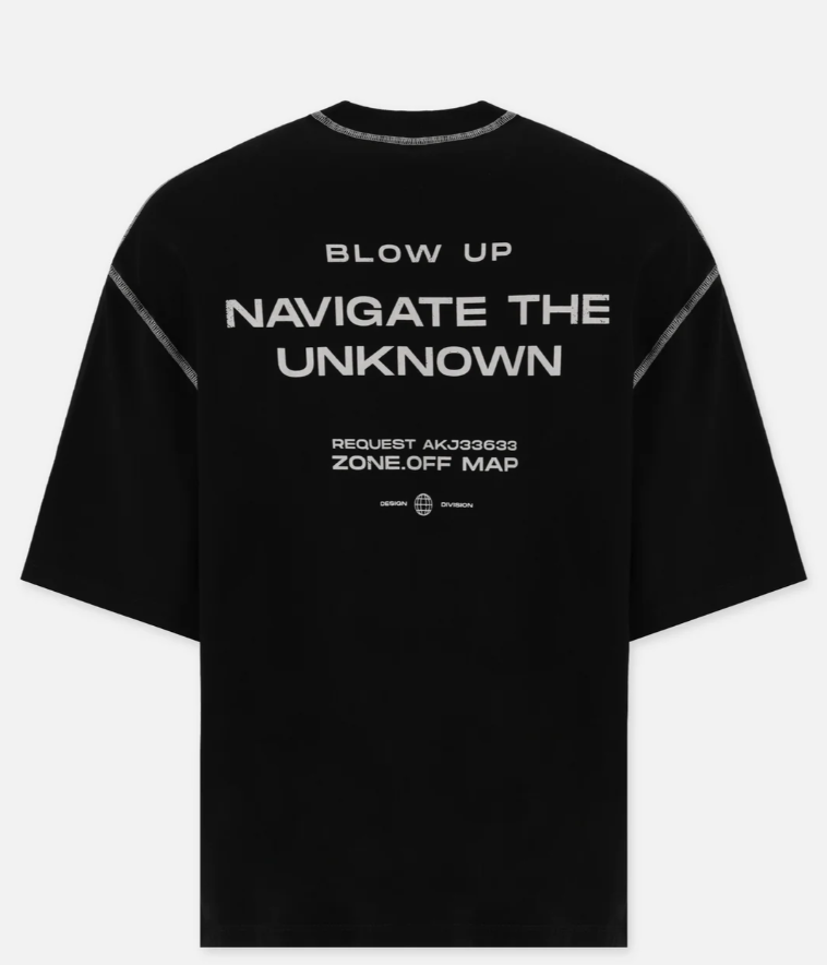 UNCHARTED BLACK REGULAR T-SHIRT
