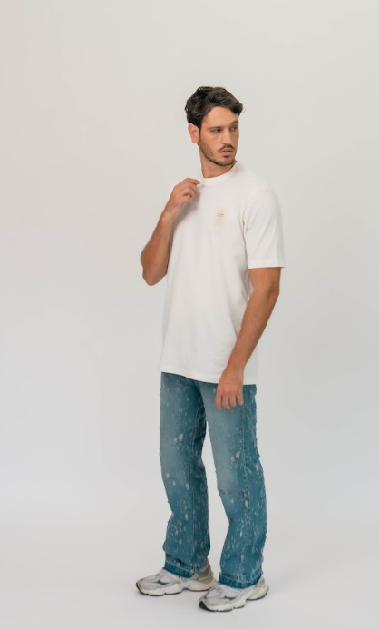 UNUSUAL IVORY T-SHIRT