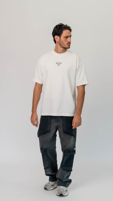 SCRIPT IVORY T-SHIRT