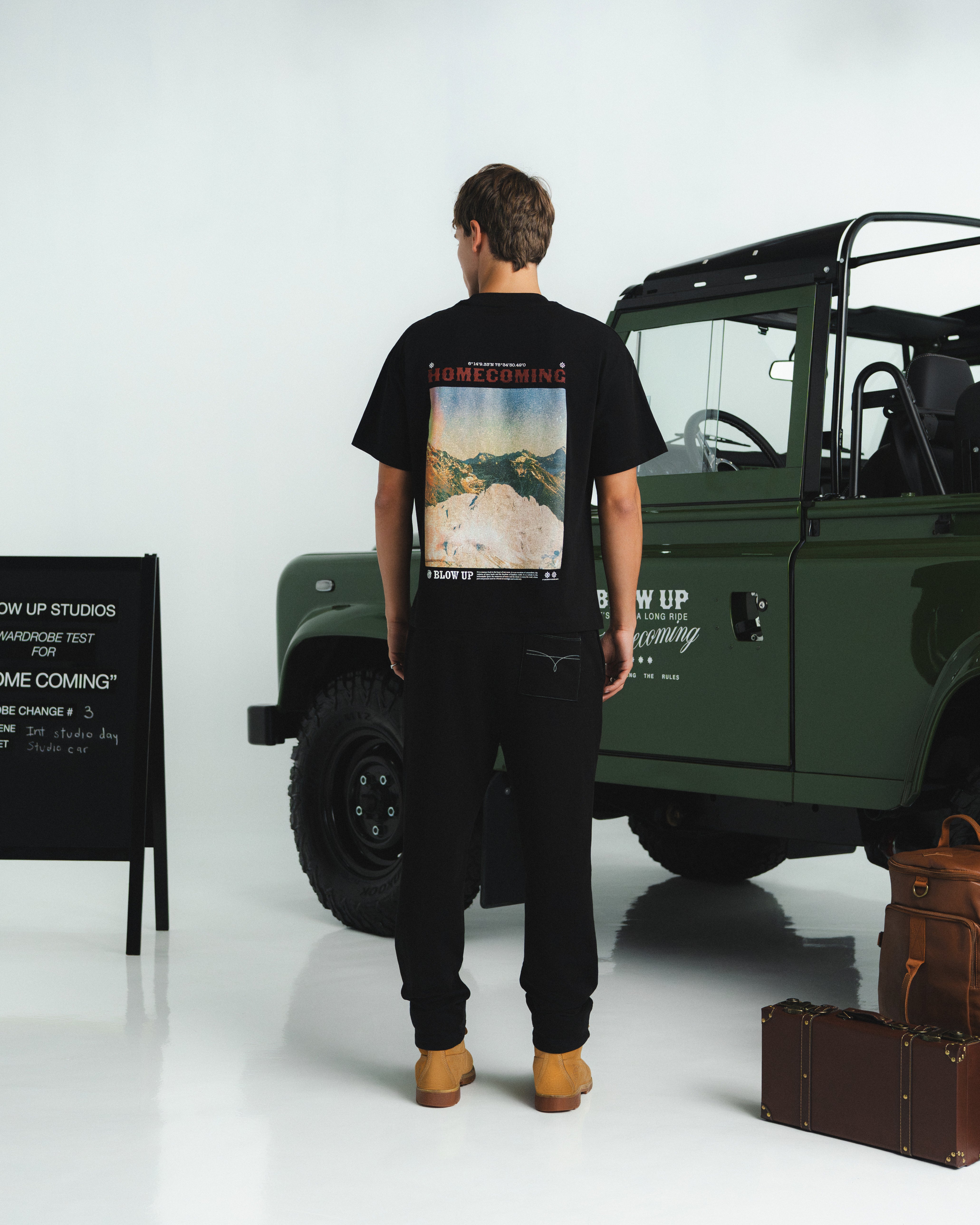 HIGH PEAKS REGULAR FIT BLACK T-SHIRT