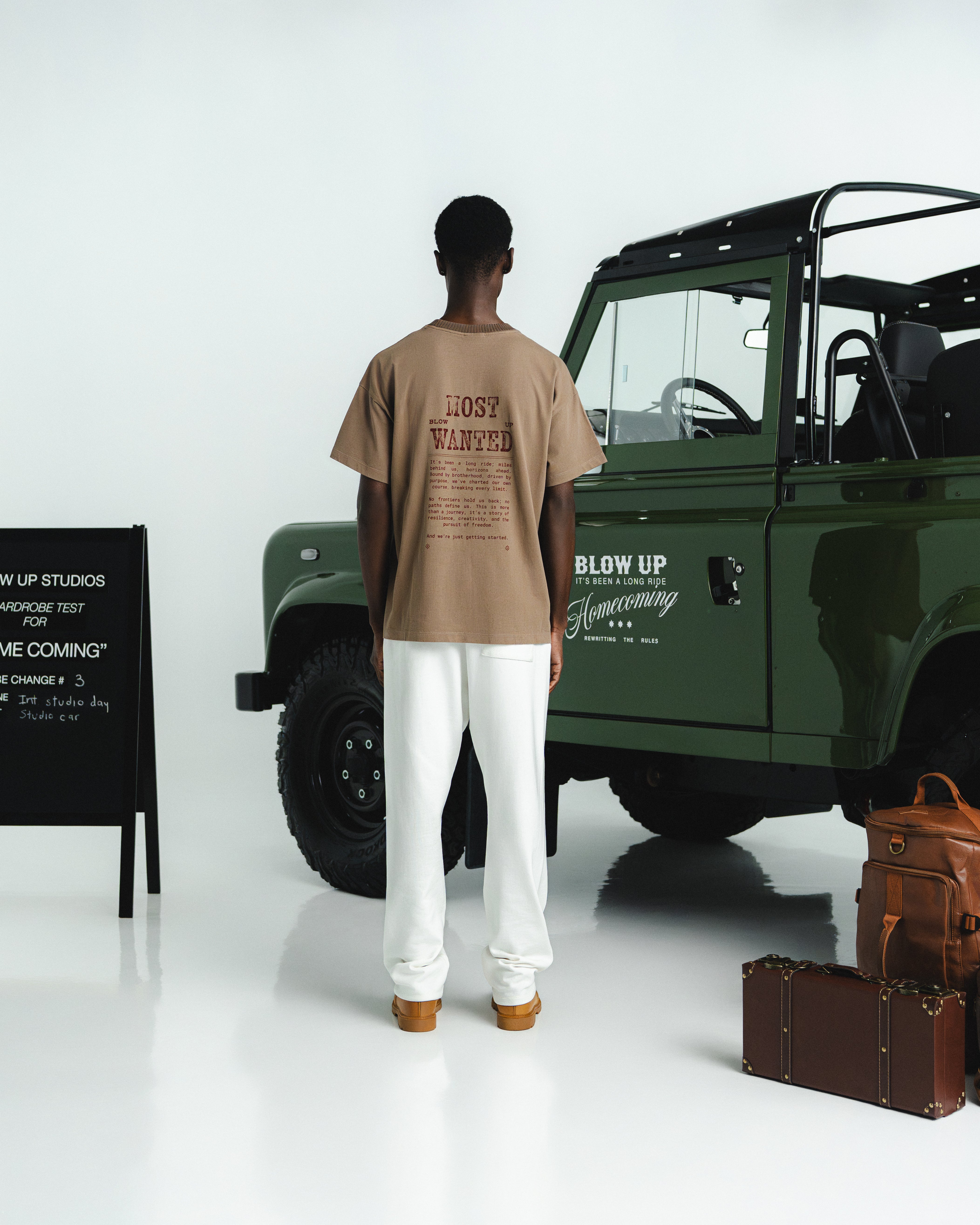 MOST WANTED REGULAR FIT CAMEL T-SHIRT