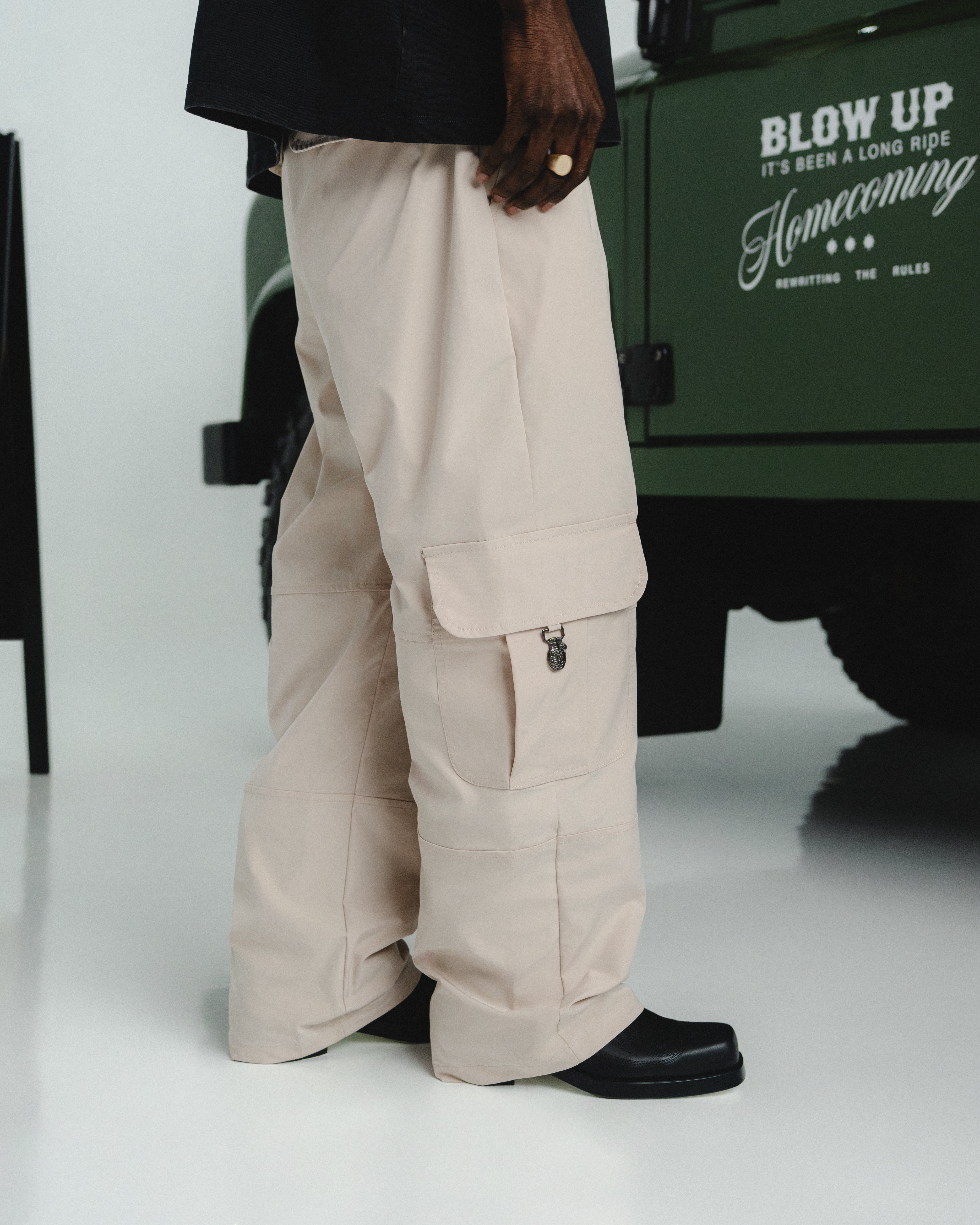 WESTERN OATMEAL WIDE CARGO PANTS