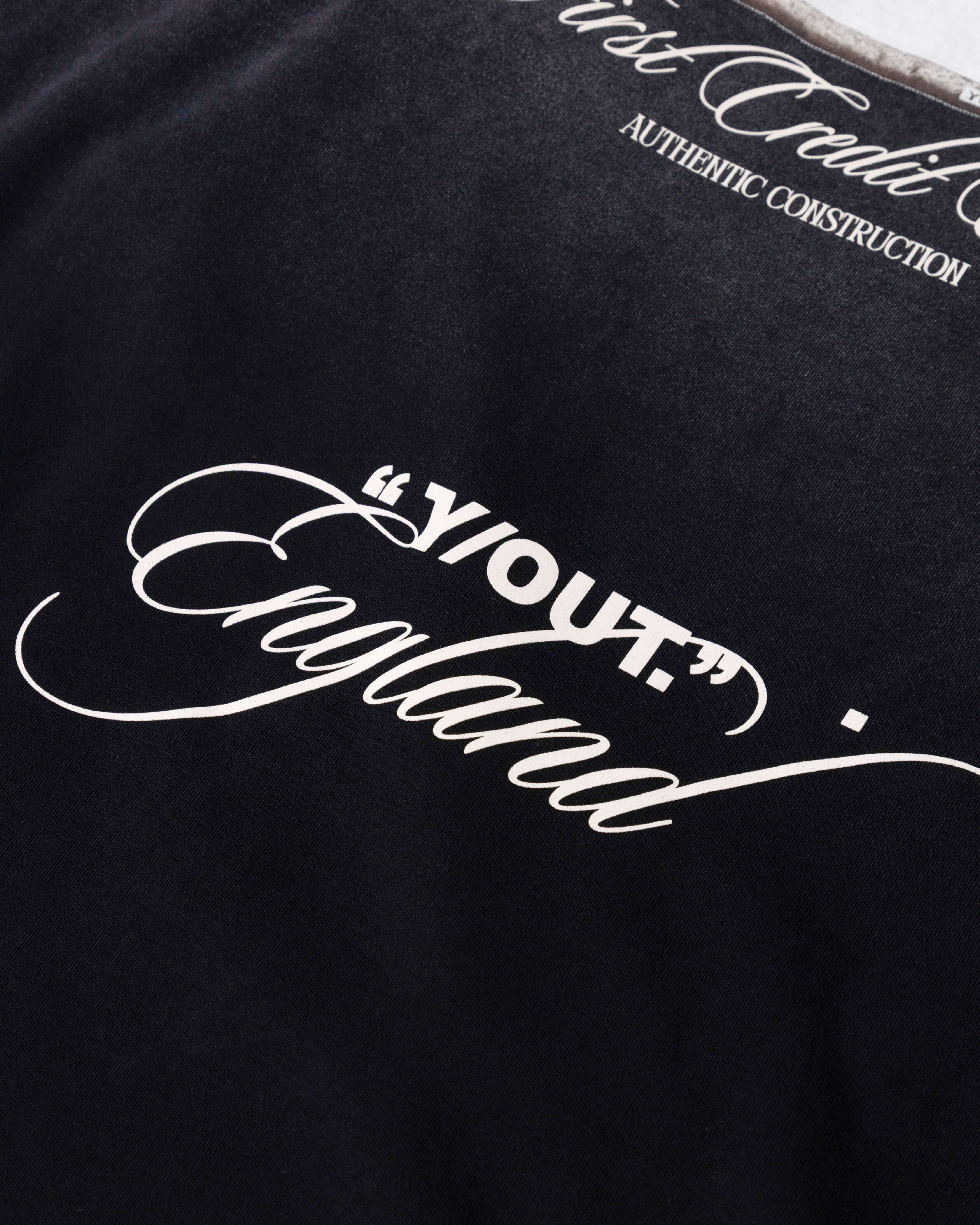 GEAR T-SHIRT